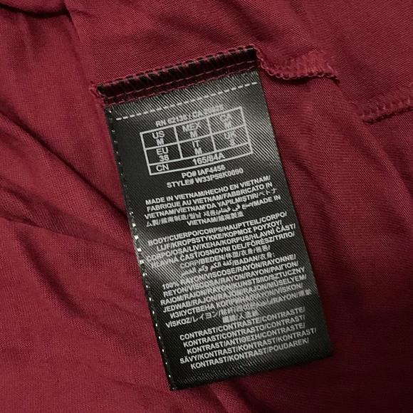 Guess Maroon and Black Shirt Size M - Picture 8 of 9